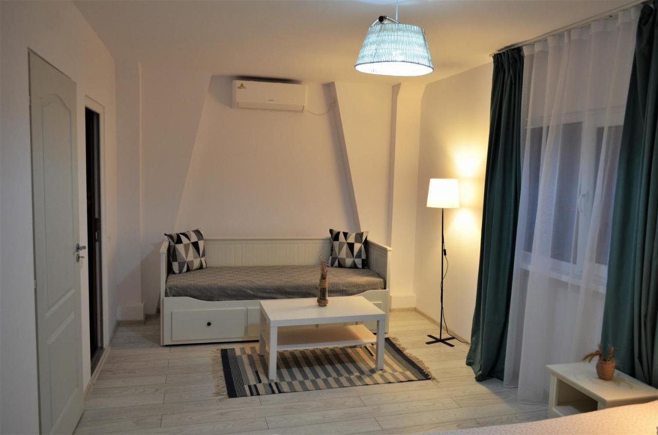 Casa Calin Hotel Crisan  Exterior photo